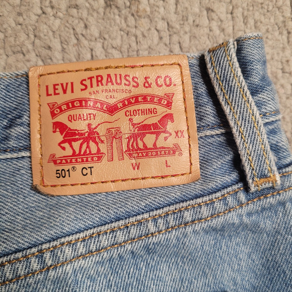 Levi's 501 Jeans Womens 32x27 Blue Denim Button Fly Mid Rise Tapered Distressed - Picture 5 of 9